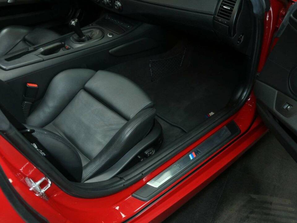 Image 26/50 of BMW Z4 M Roadster (2006)