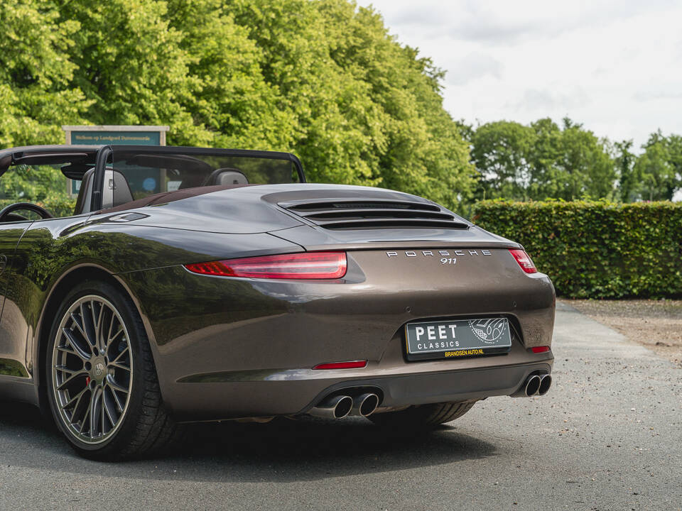 Image 23/28 de Porsche 911 Carrera S (2012)