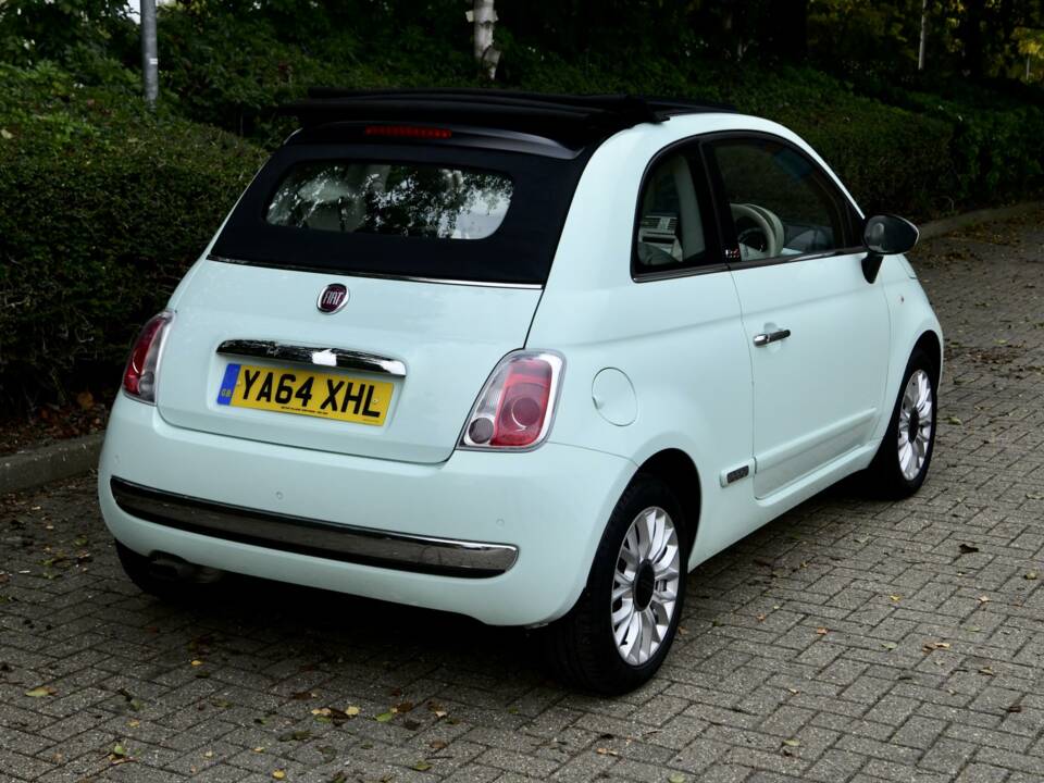 Image 8/45 of FIAT 500 C (2015)