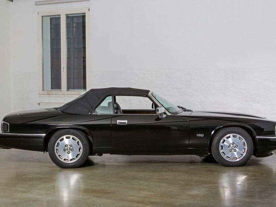 Imagen 10/22 de Jaguar XJS 4.0 (1996)