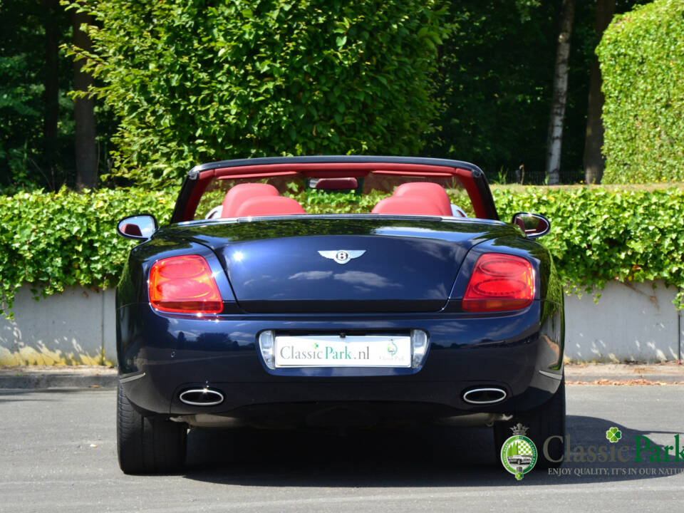 Bild 4/50 von Bentley Continental GTC (2007)