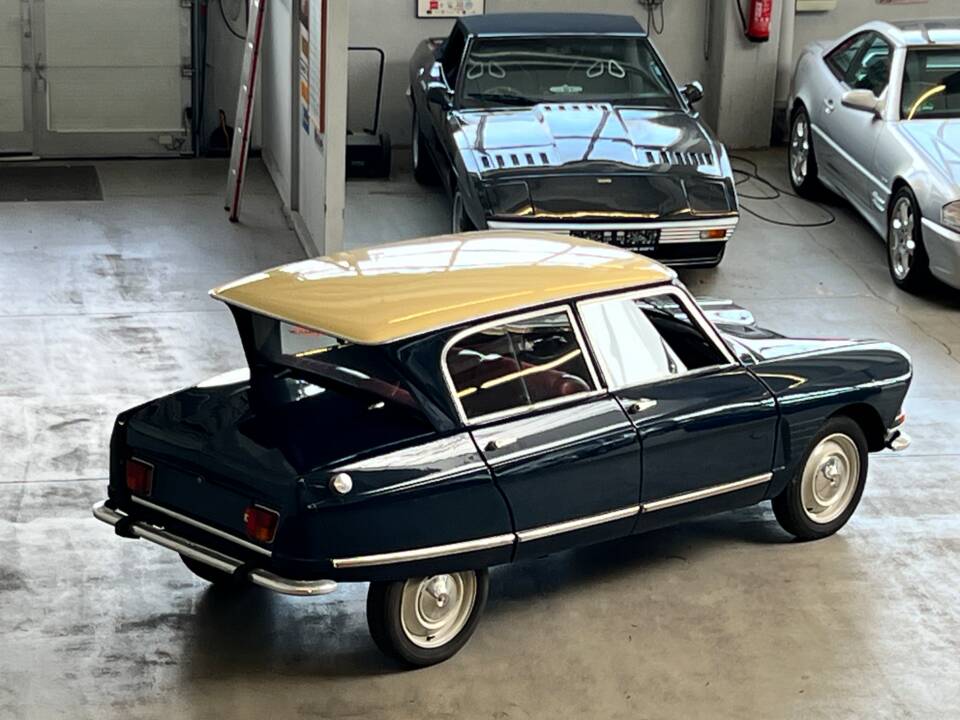 Image 3/38 de Citroën Ami 6 Berline (1968)