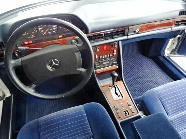 Bild 19/36 von Mercedes-Benz 500 SEC (1984)