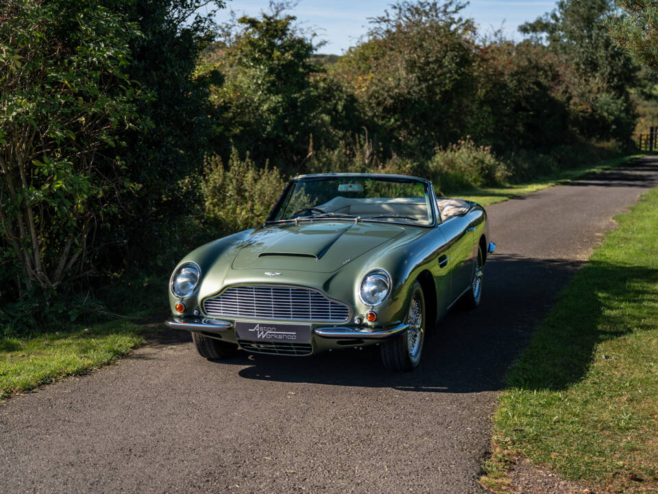 Afbeelding 12/78 van Aston Martin DB 6 Vantage Volante (1967)