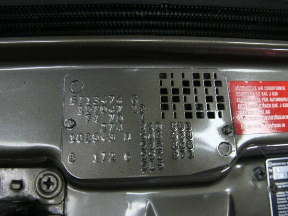 Image 37/50 de Mercedes-Benz 420 SL (1987)