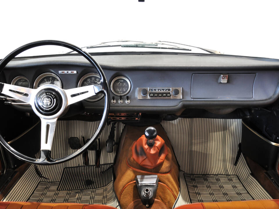 Image 47/65 of Alfa Romeo Giulia 1600 Sprint GT (1964)