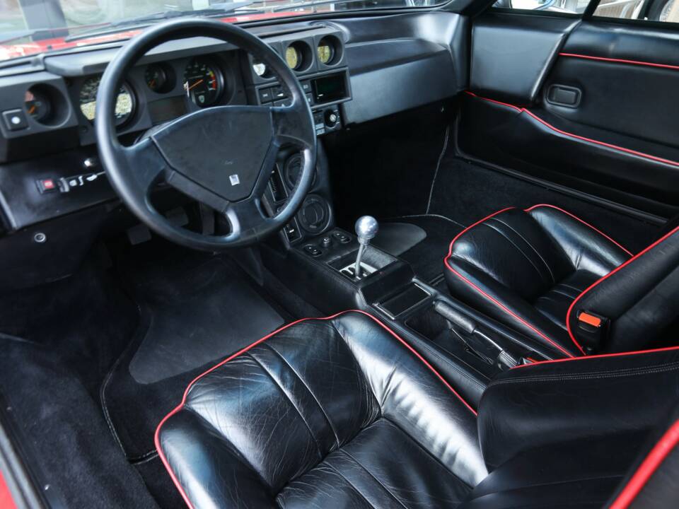 Imagen 3/50 de Lamborghini Jalpa 3500 (1987)