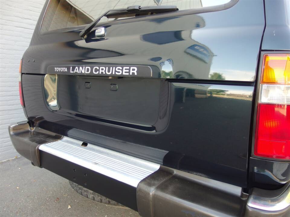 Image 24/99 de Toyota Land Cruiser J80 (1994)