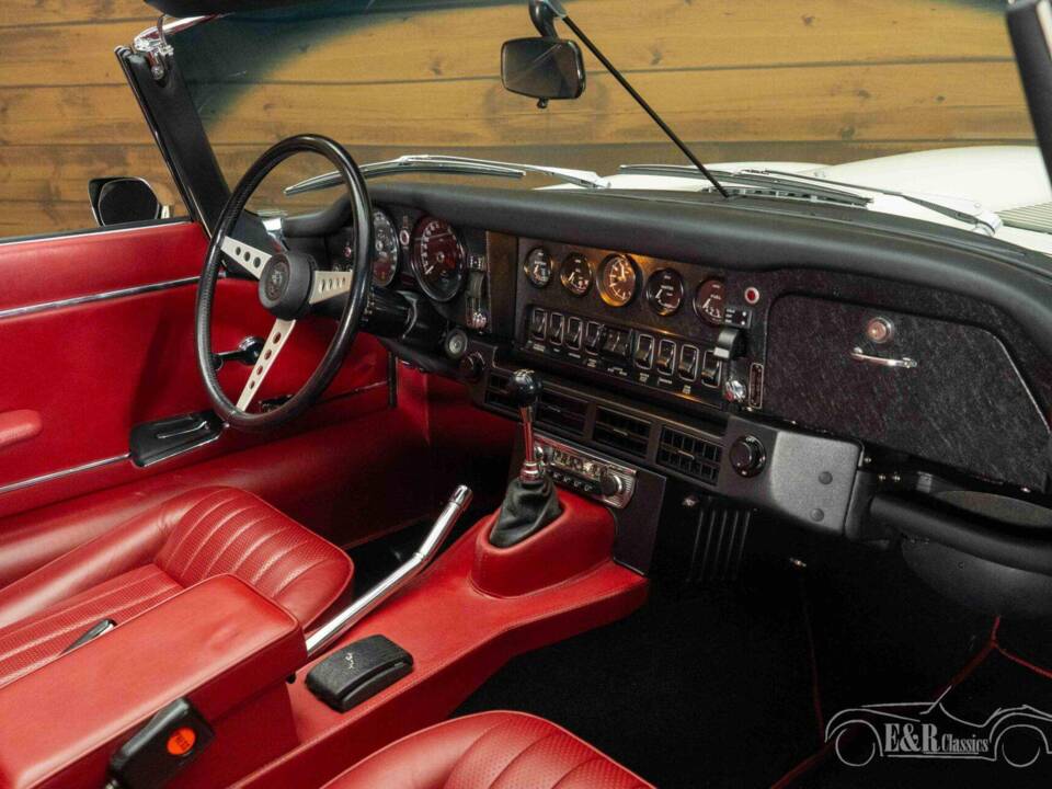 Afbeelding 10/19 van Jaguar E-Type V12 (1974)
