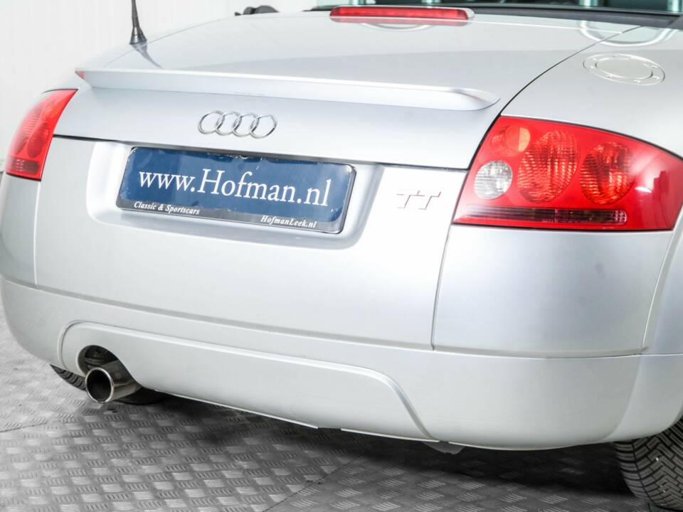 Bild 27/50 von Audi TT 1.8 T (2000)
