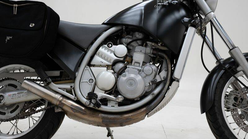 Image 13/15 of Aprilia DUMMY (1999)