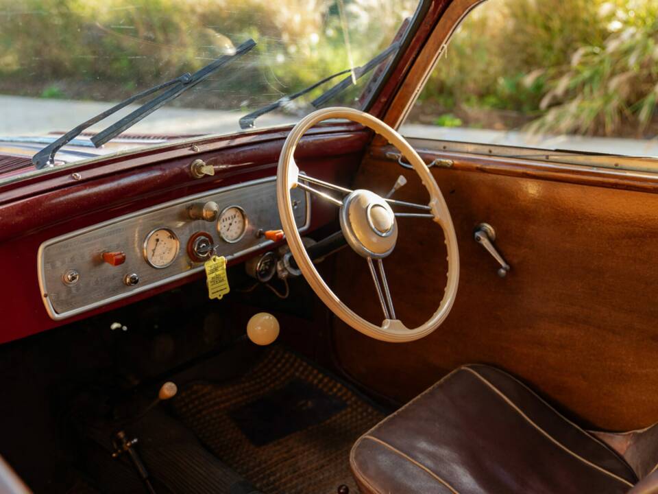 Image 48/50 of FIAT 500 A Topolino Giardiniera (1949)