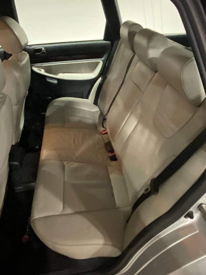 Bild 29/64 von Audi S4 Avant (2000)