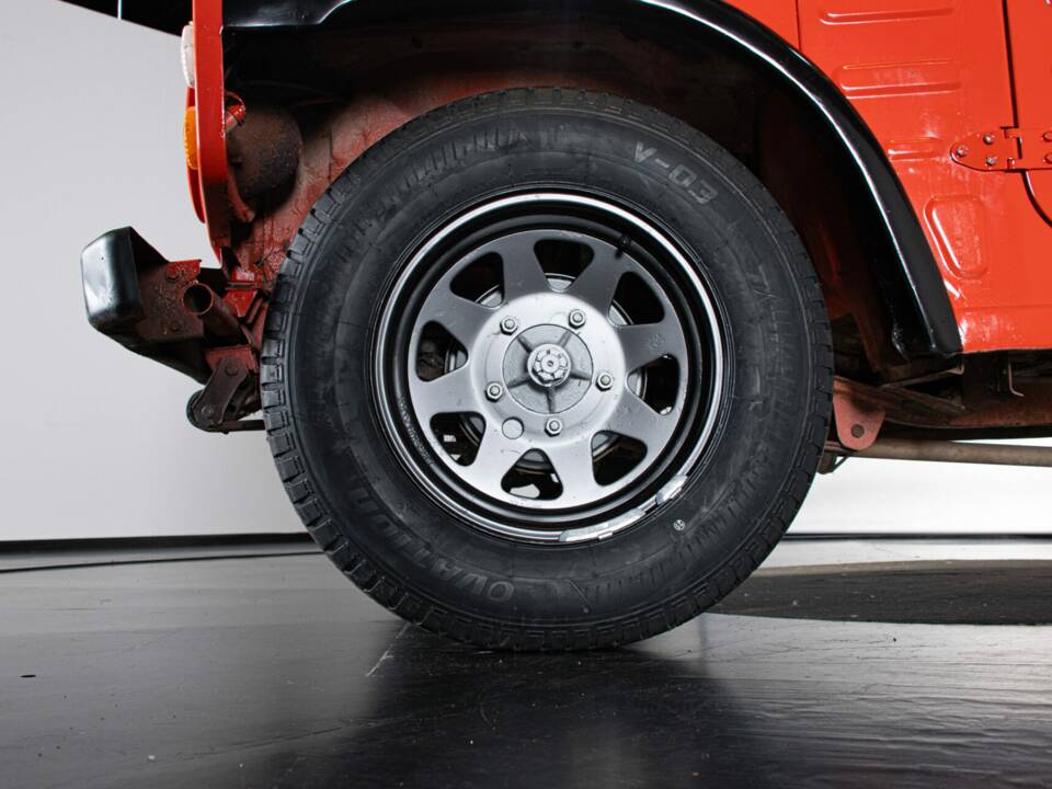 Image 19/47 of Suzuki LJ 80 (1981)