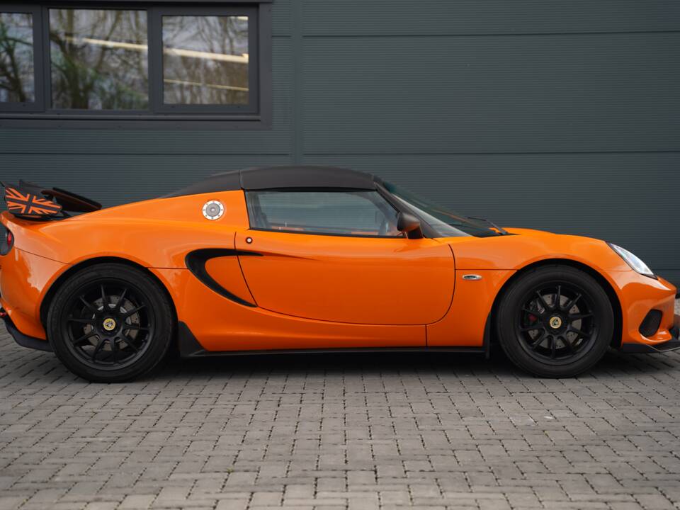 Image 3/50 of Lotus Elise Cup 250 (2019)