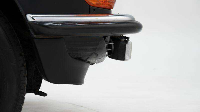 Image 14/15 of Mercedes-Benz 380 SL (1985)