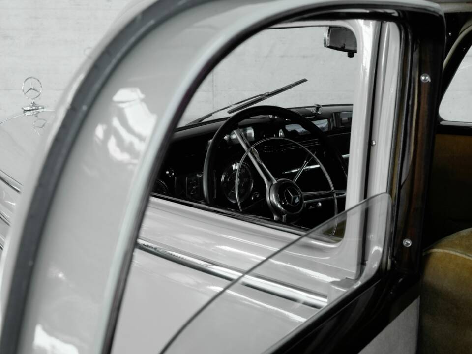 Image 8/45 of Mercedes-Benz 170 DS (1953)