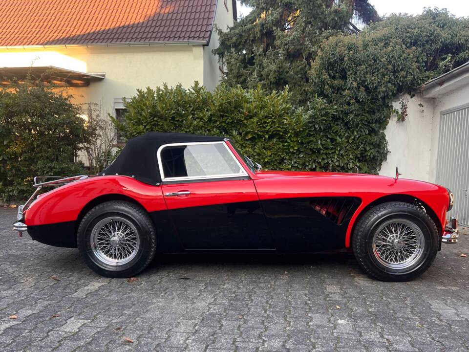 Image 2/24 of Austin-Healey 3000 Mk I (BT7) (1960)
