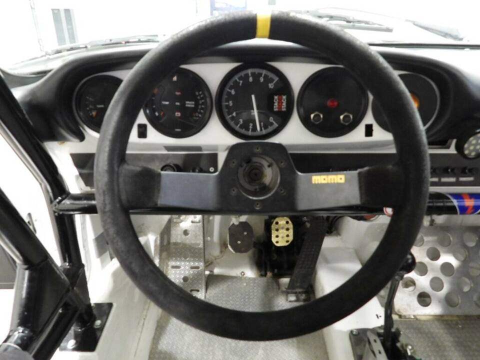 Immagine 7/15 di Porsche 911 SC 3.0 (1989)