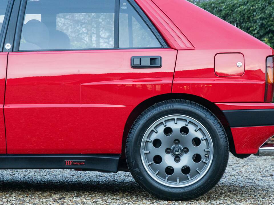 Imagen 24/50 de Lancia Delta HF Integrale Evoluzione I (1991)