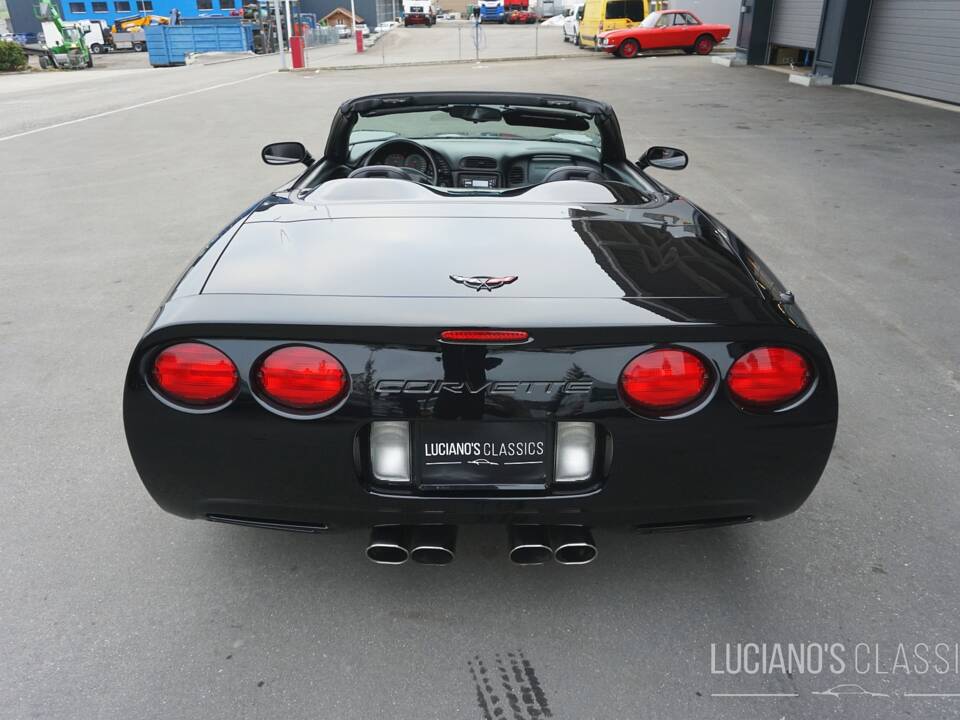 Imagen 8/48 de Chevrolet Corvette (1998)