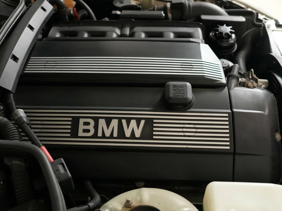 Bild 35/36 von BMW Z3 Coupé 3.0 (2002)