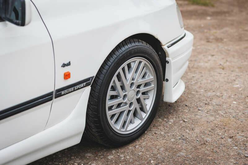 Image 47/50 of Ford Sierra Cosworth 4x4 (1991)