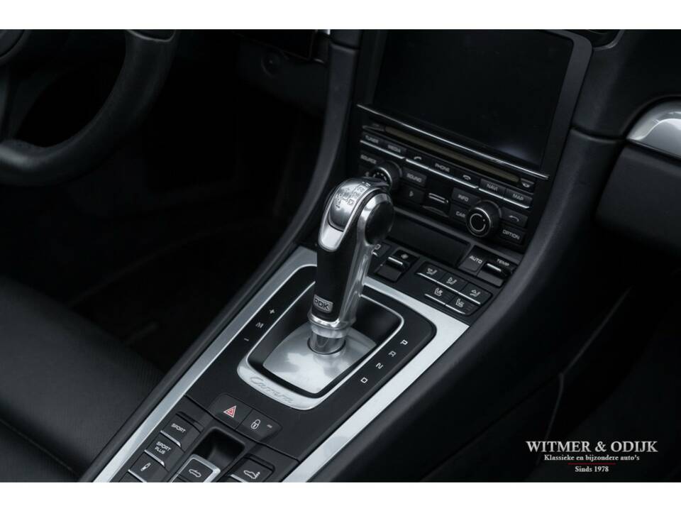 Image 15/29 of Porsche 911 Carrera S (2012)