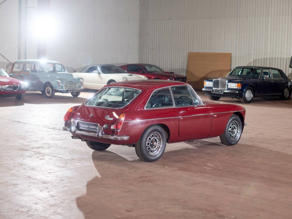 Immagine 8/29 di MG MGB GT V8 (1974)