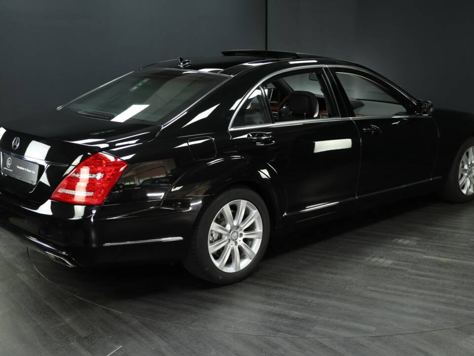 Immagine 5/78 di Mercedes-Benz S 600 L (2010)