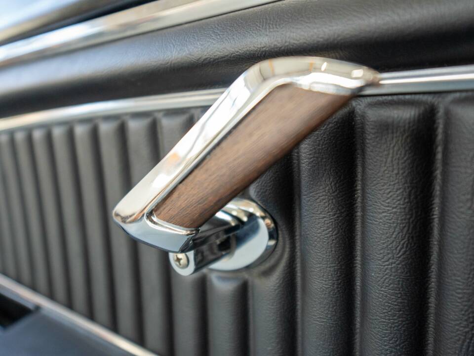 Image 21/30 de Ford Mustang 289 (1965)