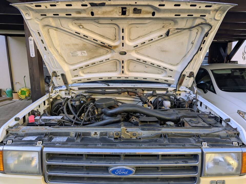 Image 56/65 of Ford F-150 (1991)