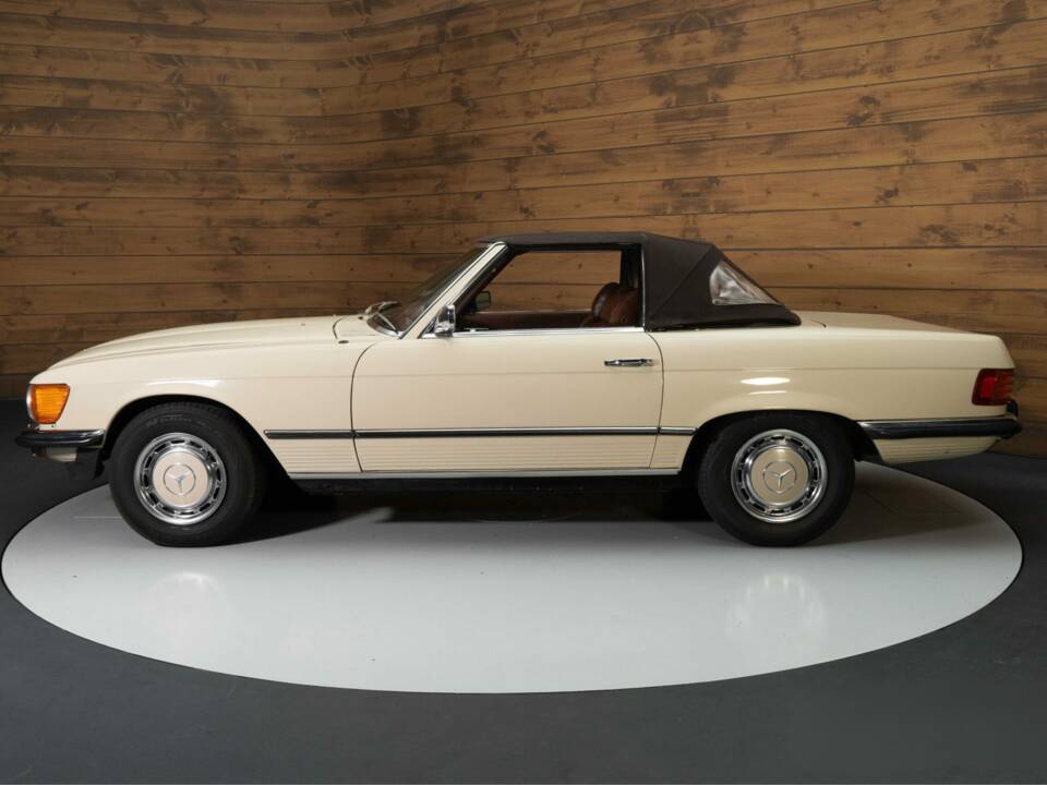 Image 5/8 of Mercedes-Benz 350 SL (1972)