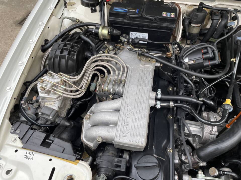 Immagine 5/5 di Audi Coupe - 2.3E quattro (1992)