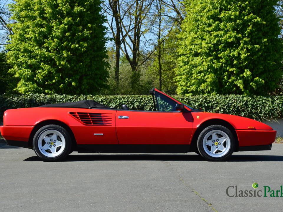 Bild 18/50 von Ferrari Mondial 3.2 (1987)
