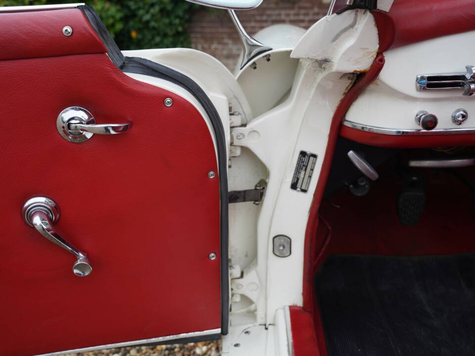 Bild 17/50 von Mercedes-Benz 190 SL (1960)