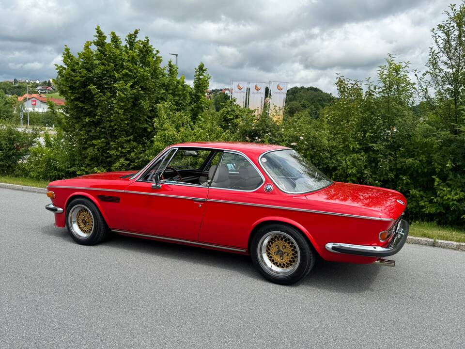 Image 4/73 of BMW 2,5 CS (1975)