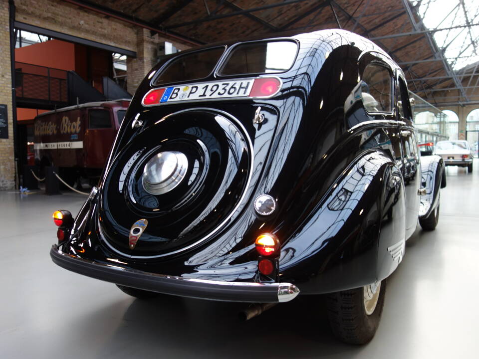 Afbeelding 8/33 van Peugeot 402 B (1936)