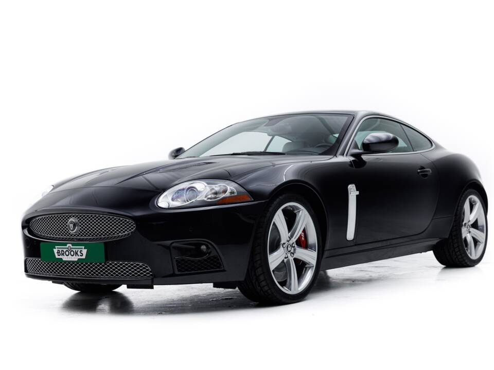 Image 1/26 de Jaguar XKR (2007)