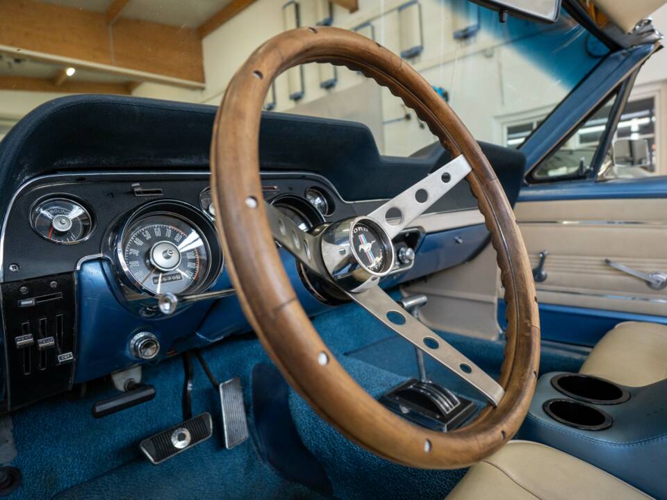 Image 23/27 of Ford Mustang 289 (1967)