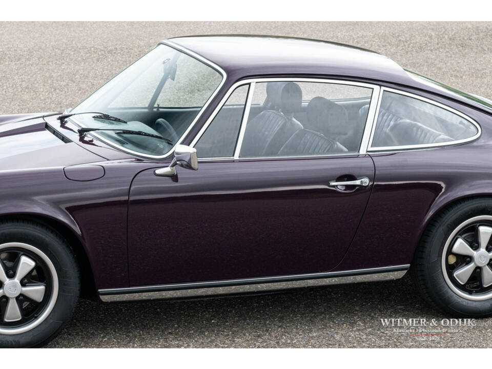 Image 15/34 de Porsche 911 2.4 T (1973)