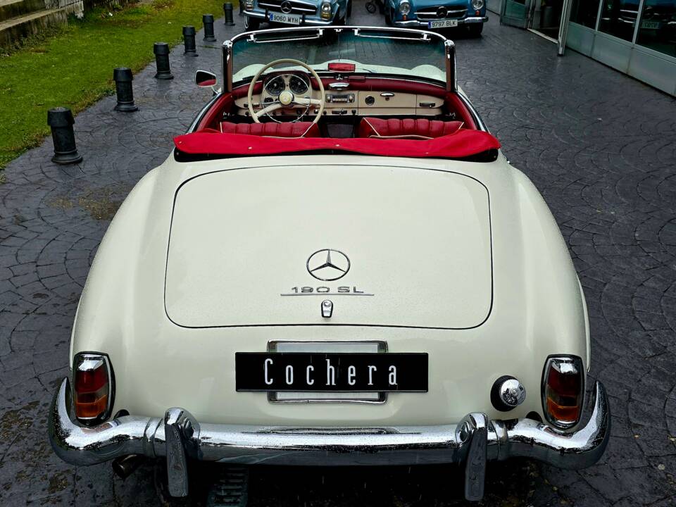 Image 26/26 of Mercedes-Benz 190 SL (1959)