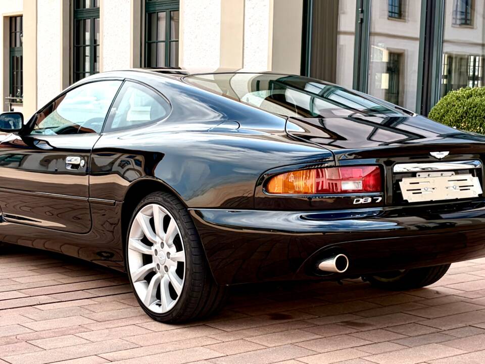 Bild 3/17 von Aston Martin DB 7 Vantage (2003)