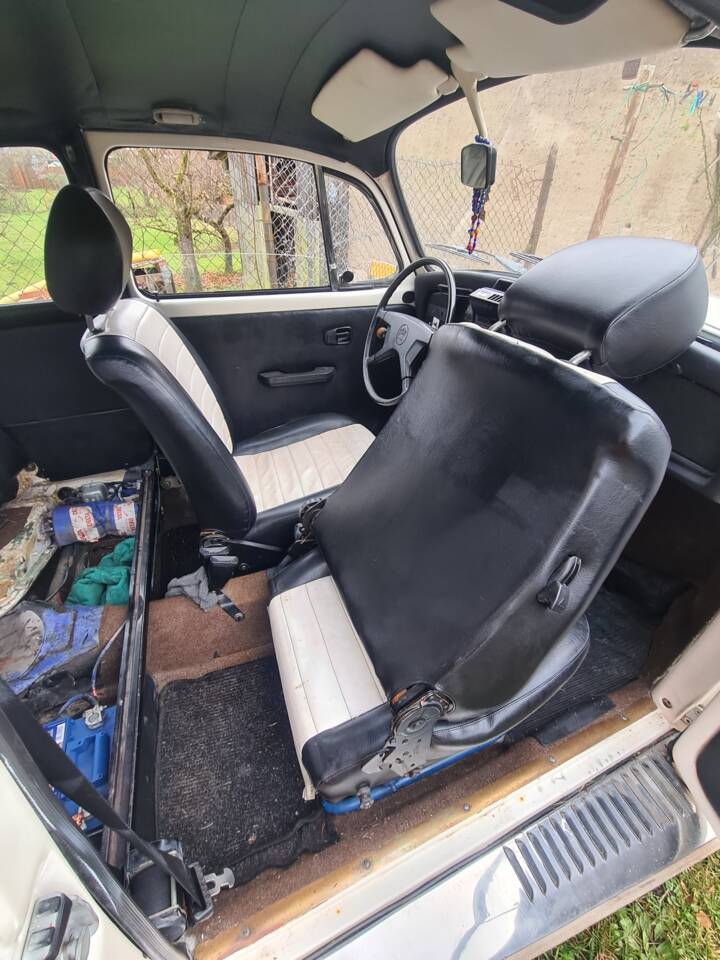 Image 17/30 of Volkswagen Maggiolino 1200 Mexico (1979)