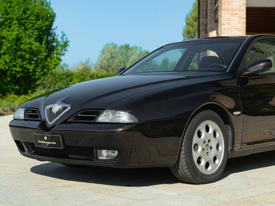 Image 16/47 of Alfa Romeo 166 2.5i V6 24V (2000)