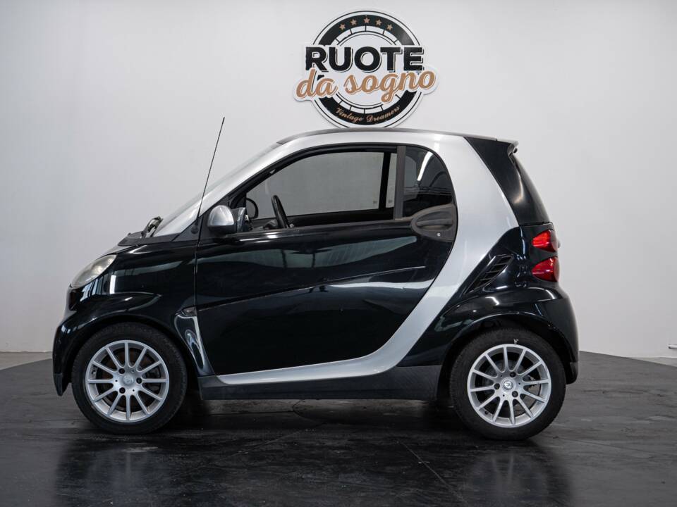 Image 5/40 of Smart Fortwo (2008)