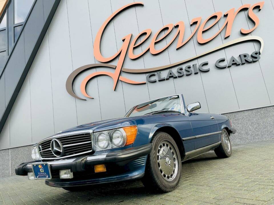 Image 1/36 of Mercedes-Benz 560 SL (1986)