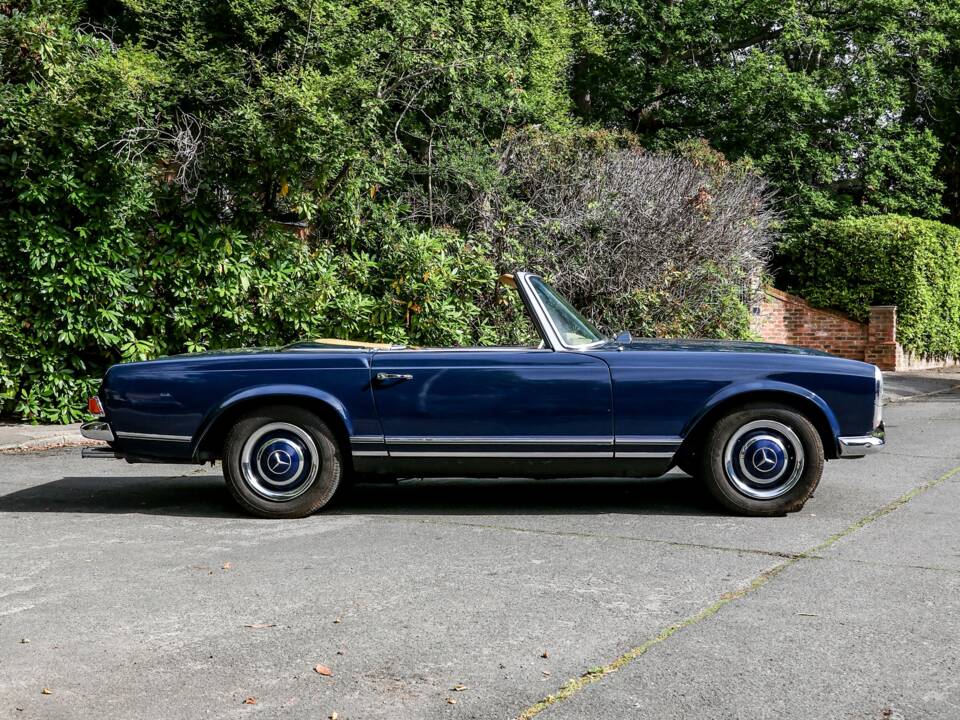 Bild 13/46 von Mercedes-Benz 230 SL (1966)