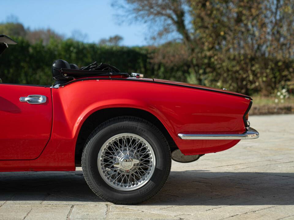 Image 22/50 of Triumph Spitfire 1500 (1976)