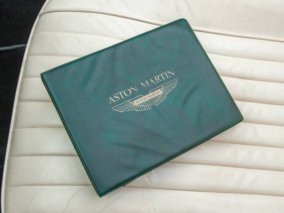 Bild 56/59 von Aston Martin V8 EFi Volante (1988)